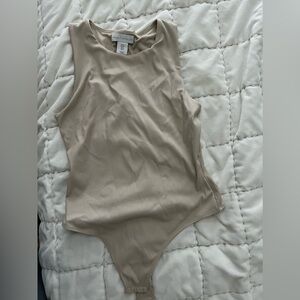 House of Harlow Nude bodysuit Size Small